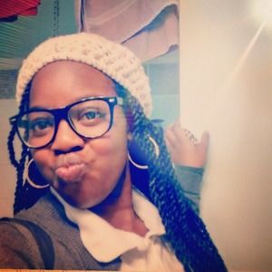 Meet your Posher, Lakeda